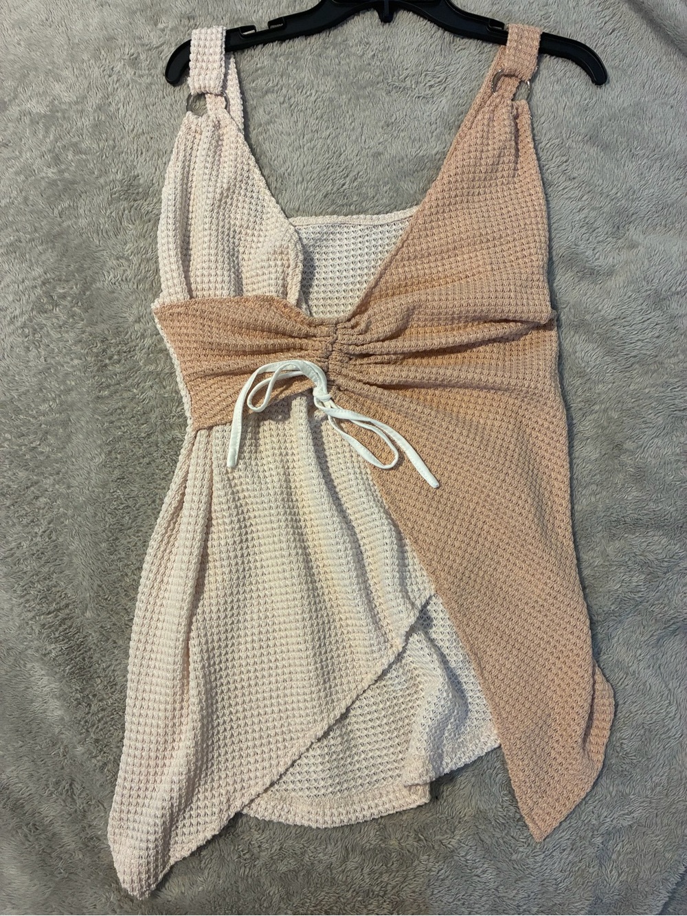 Women’s Two-Tone Waffle Knit Tie-Front Tank Top - Beige & Cream